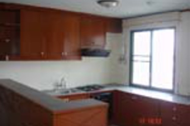 Condo · Watthana, bangkok — photo 2