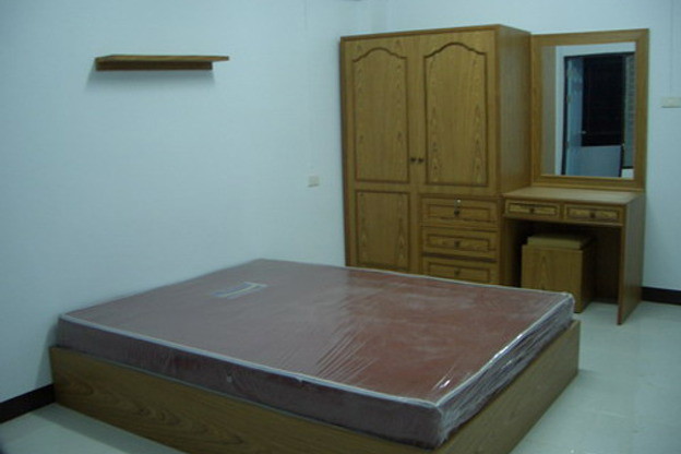 LMN Apartment