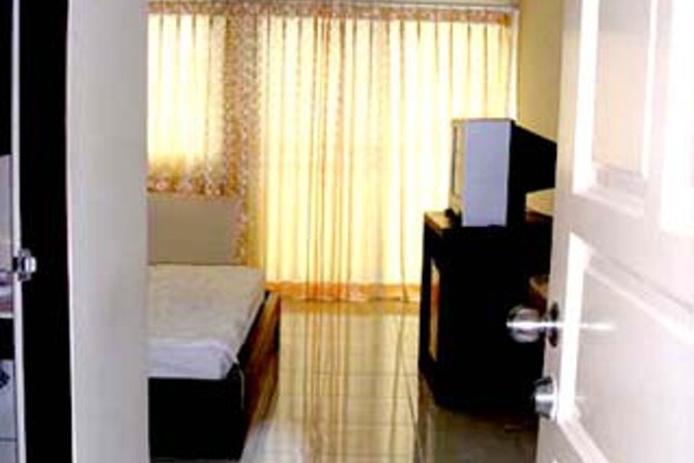 Condo · Bangkok Yai, bangkok — photo 2