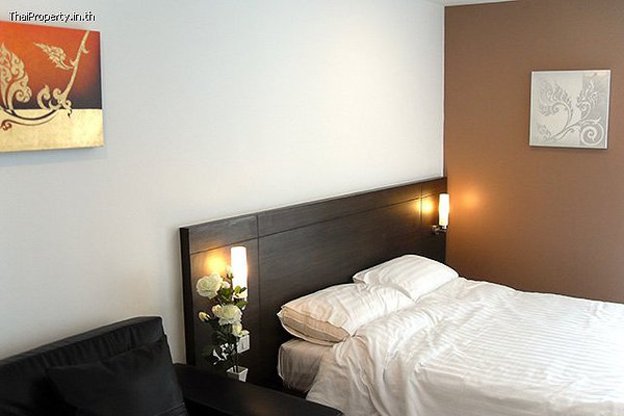 Condo · Phra Nakhon, bangkok — photo 1