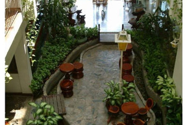 Condo — photo 2