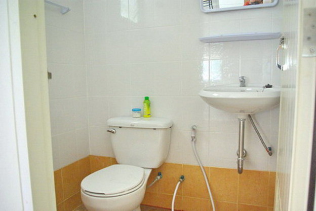 18 Apartment — photo 3