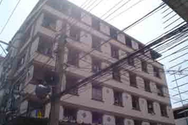 Condo — photo 1