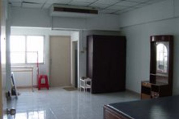 Condo · bangkok — photo 1