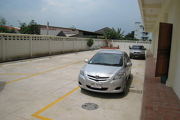 Condo · Min Buri, bangkok — photo 5