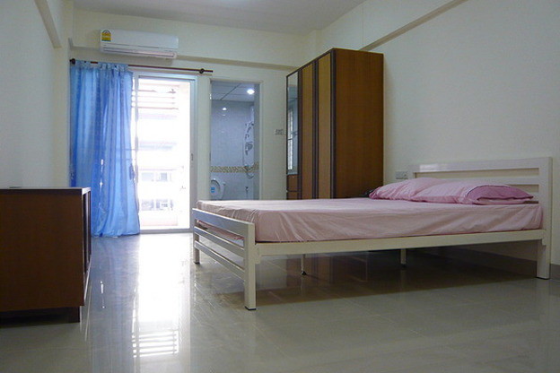 Condo · bangkok — photo 1
