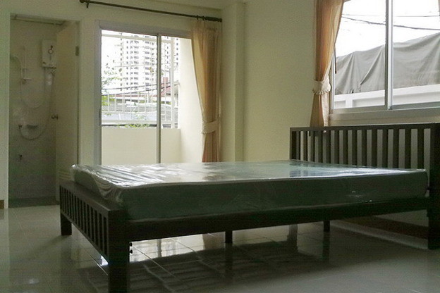 Condo · Bangkok Noi, bangkok — photo 3