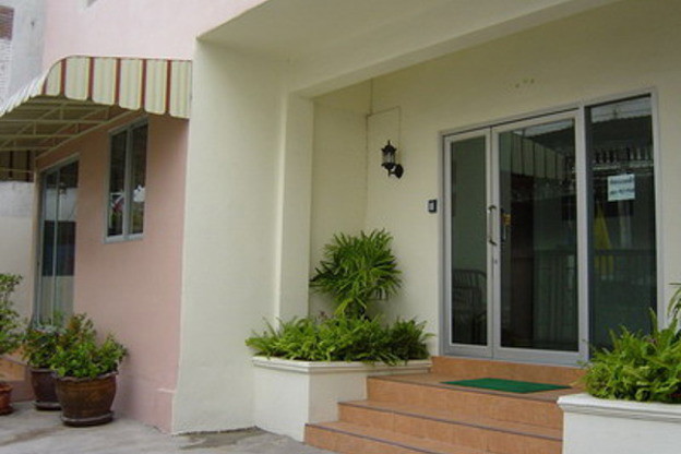 Condo · Huai Khwang, bangkok — photo 3
