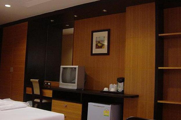 Smile Mansion — photo 2