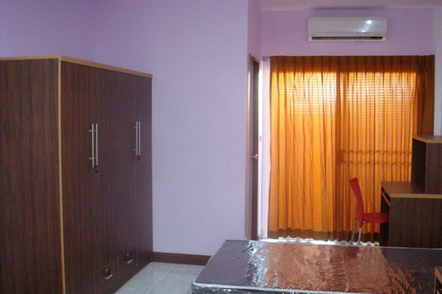 Condo — photo 3