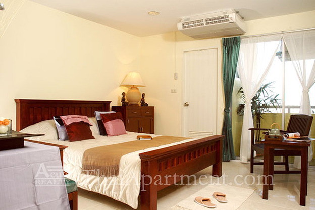 Condo · bangkok — photo 2