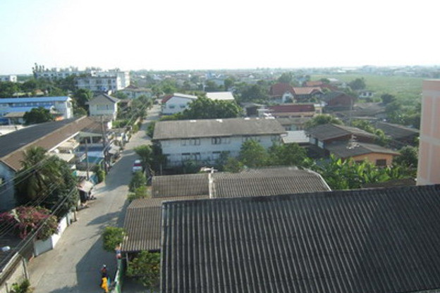 Condo · Mueang Samut Prakan — photo 4
