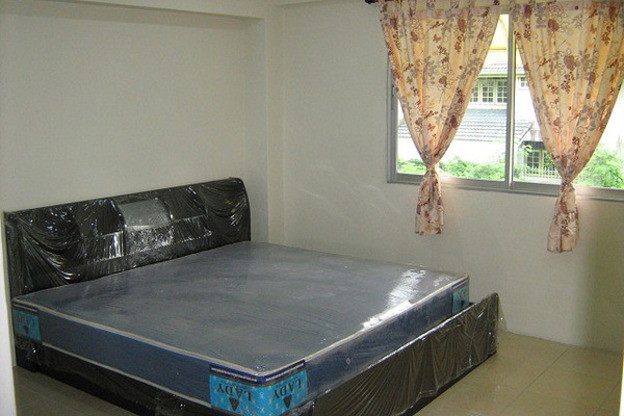 Condo · Wang Thonglang, bangkok — photo 4