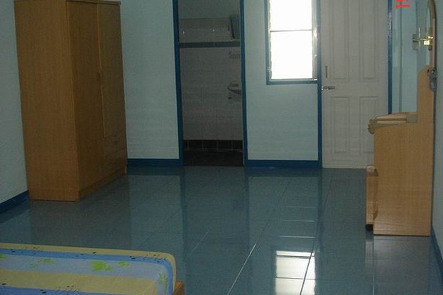 C.C. Apartment — photo 3