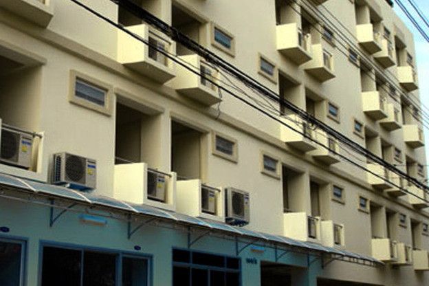 Condo · Wang Thonglang, bangkok — photo 1