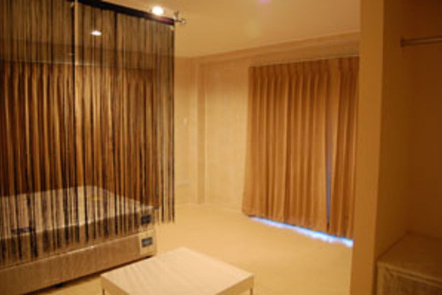 Condo · Lat Phrao, bangkok — photo 2