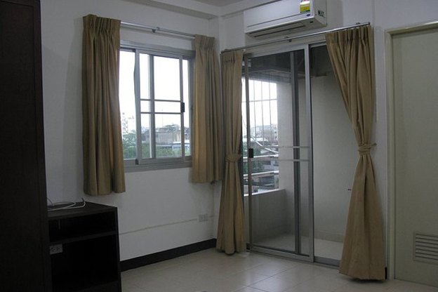 Condo · bangkok — photo 2