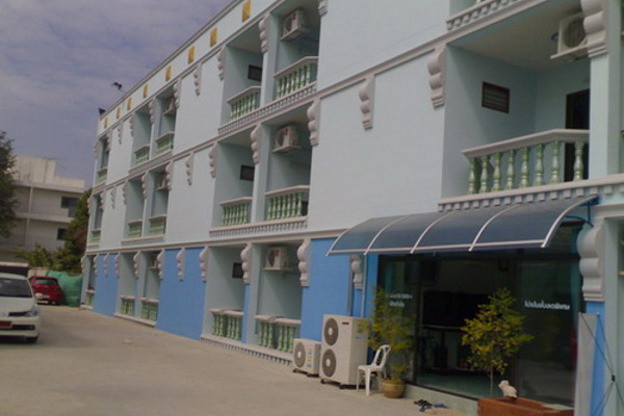 Condo · Mueang Chon Buri, chon_buri — photo 3