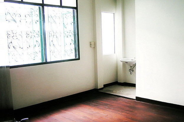 Condo · Bang Rak, bangkok — photo 1