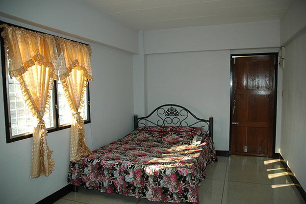 Condo · Phra Nakhon, bangkok — photo 2