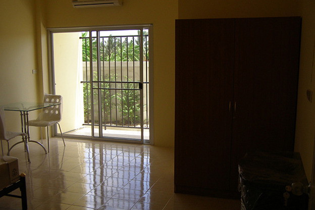 Condo — photo 3