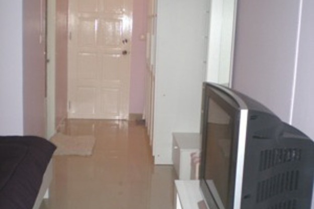Condo · Huai Khwang, bangkok — photo 3