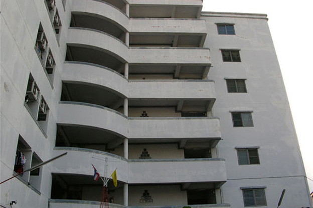 Condo · Bang Kapi, bangkok — photo 3