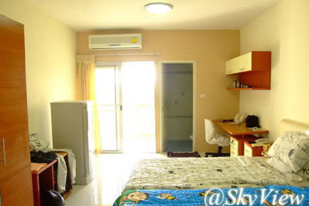 Condo — photo 2