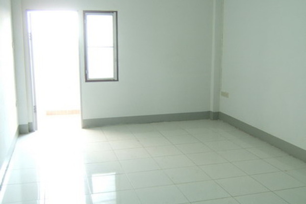 Condo · Mueang Samut Prakan — photo 2