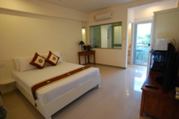 Condo · Bang Sue, bangkok — photo 1