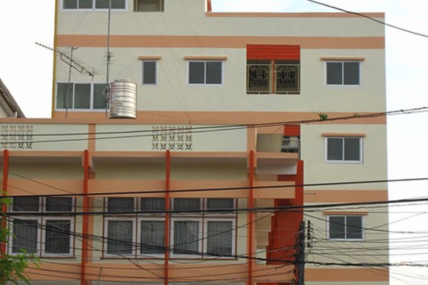 Condo — photo 2