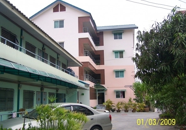 Condo · Lat Krabang, bangkok — photo 2