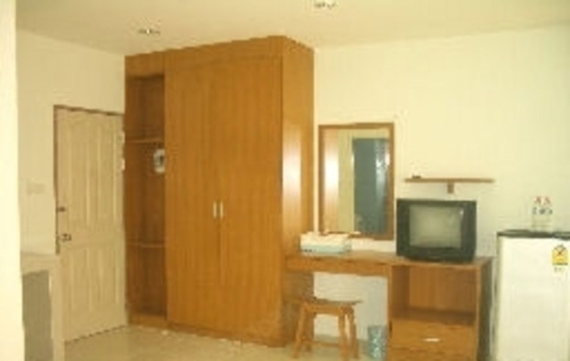 Condo — photo 4