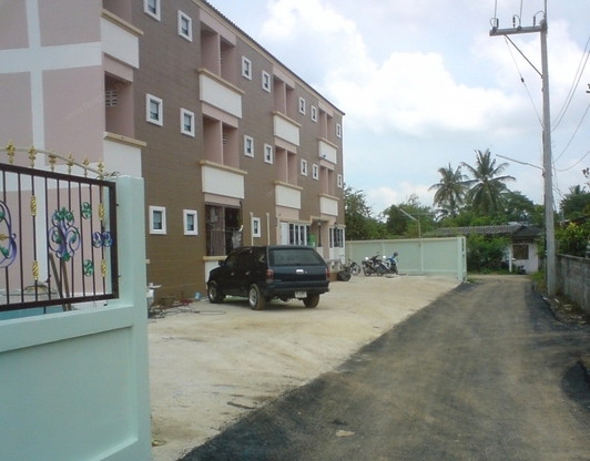 Condo — photo 3