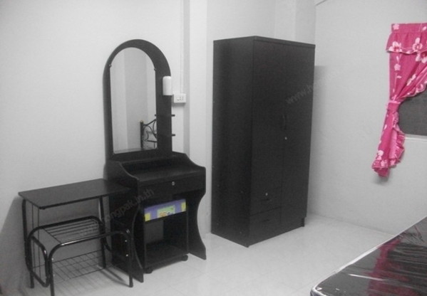 Condo · Bang Bua Thong — photo 3