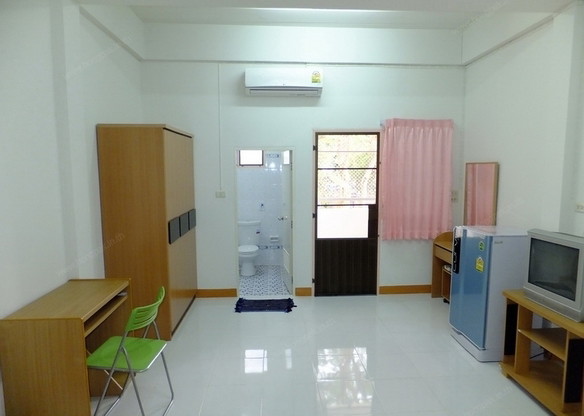 Condo — photo 5