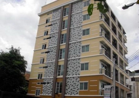 Condo · Huai Khwang, bangkok — photo 2