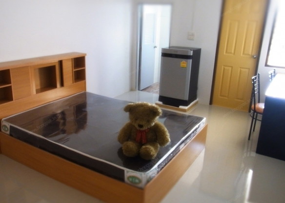 Condo · Mueang Chon Buri, chon_buri — photo 1