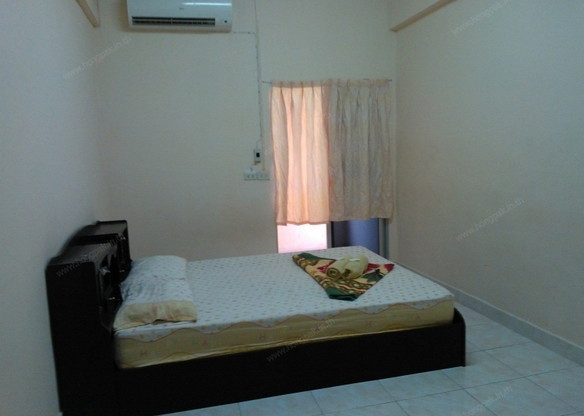 Condo · Wang Thonglang, bangkok — photo 4