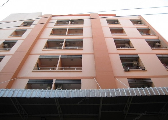 NP Building — photo 2