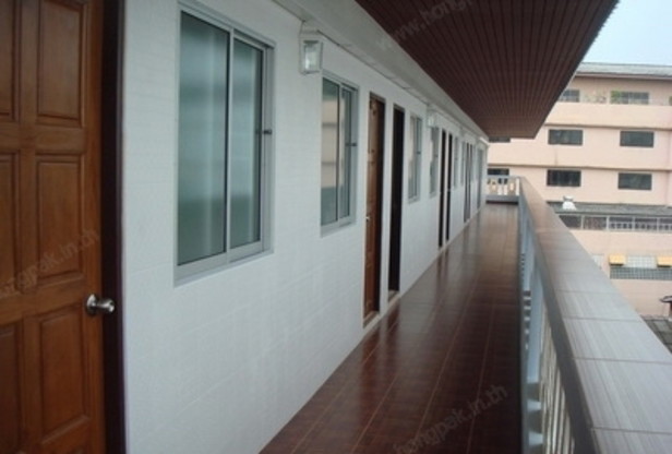 Condo · Bangkok Noi, bangkok — photo 2