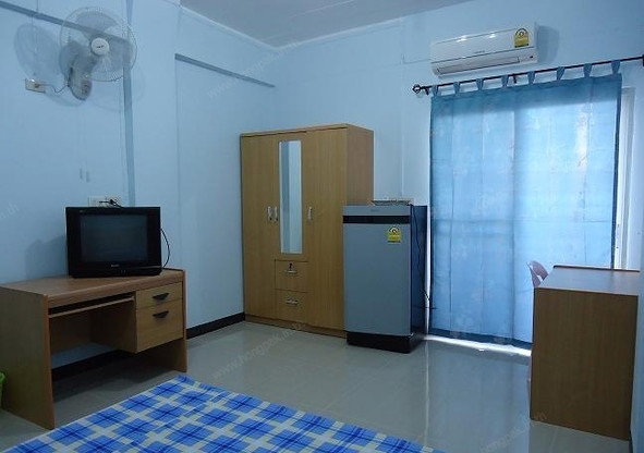 Condo — photo 1