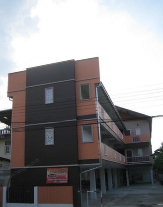 Condo — photo 1