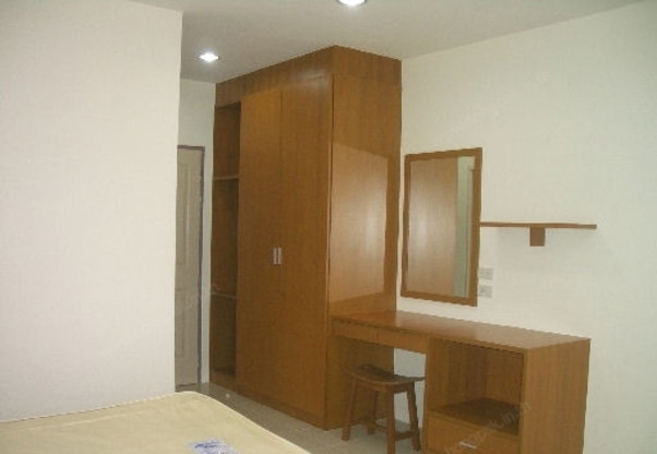 Condo — photo 5