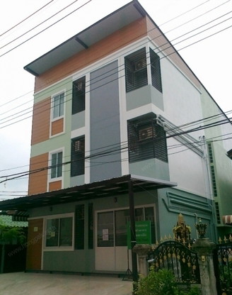 Condo · Pak Kret