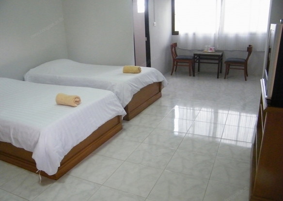Condo — photo 4