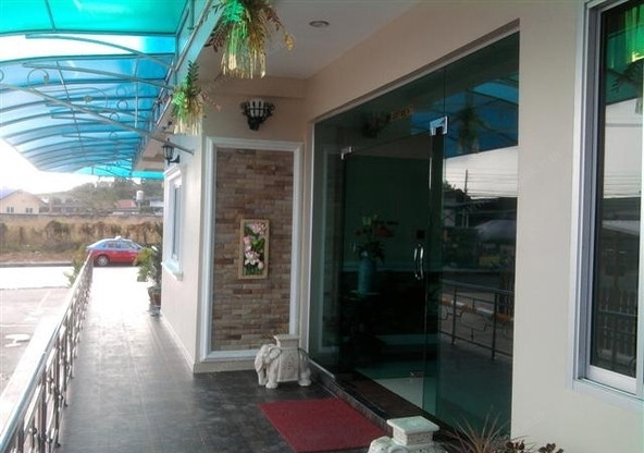 Condo — photo 4