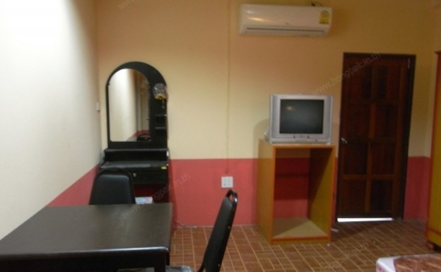 Condo — photo 3