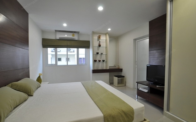 Condo · Phra Khanong, bangkok — photo 5