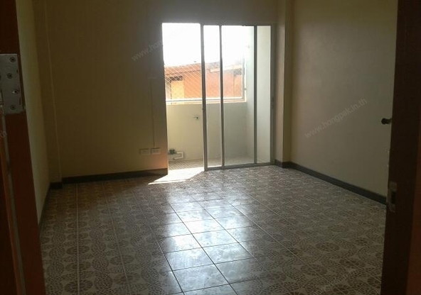 Condo — photo 2